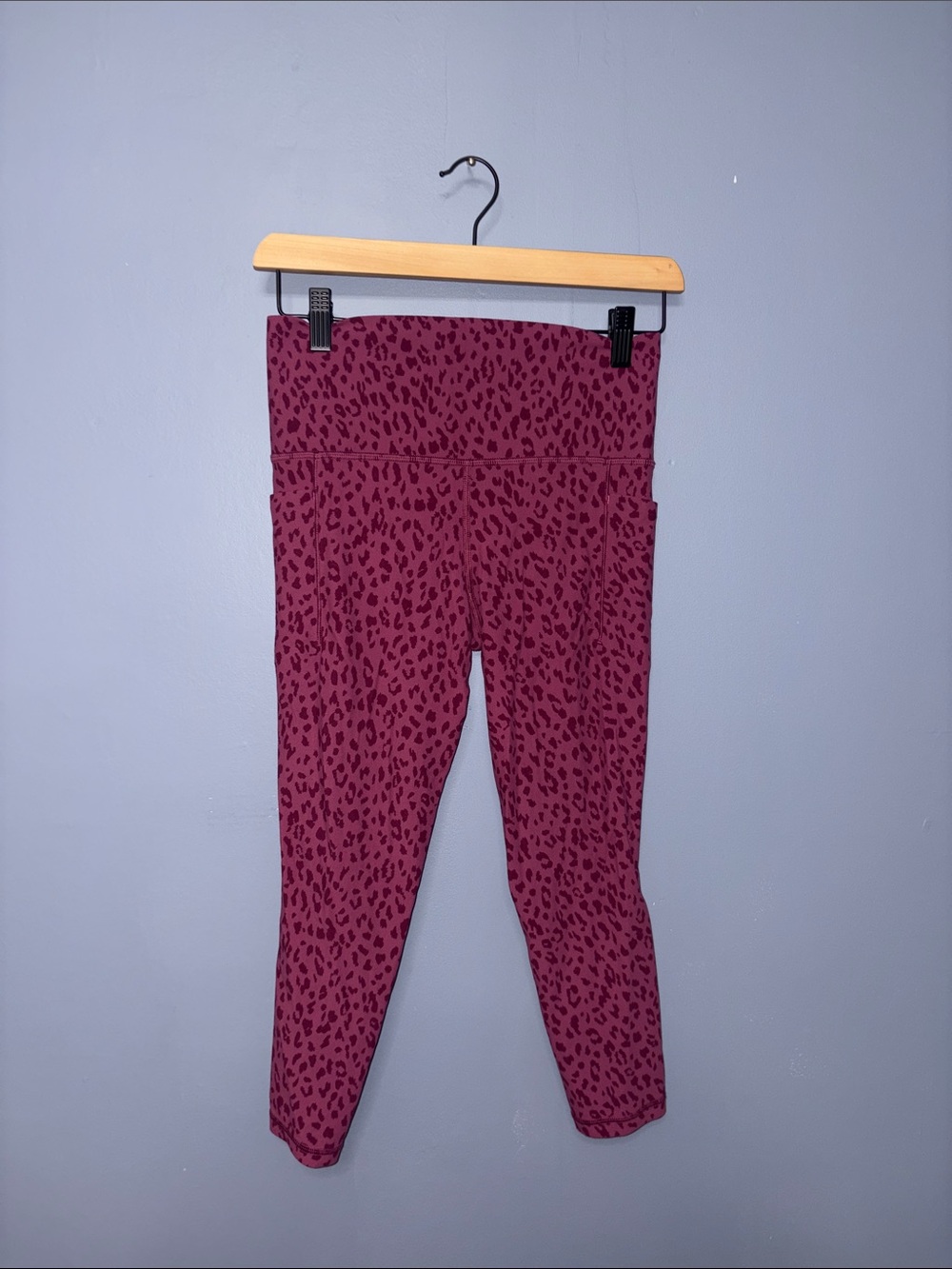 Athleta | Pink Printed Leggings